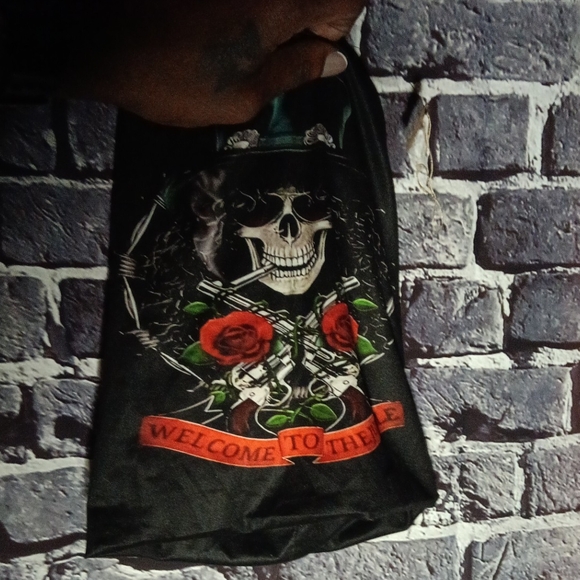 Black Guns & Roses scully, One size fits all - Picture 1 of 1